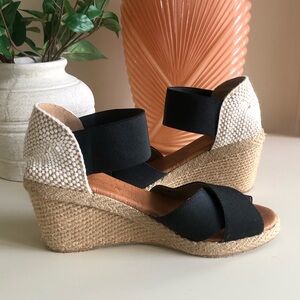 Andre Assous Black and Cream Espadrilles